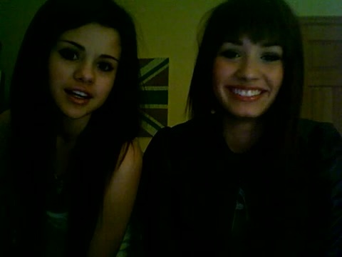 Demi Lovato and Selena Gomez vlog 2902