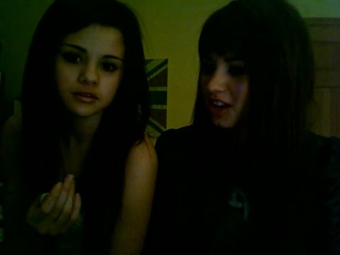 Demi Lovato and Selena Gomez vlog 3364