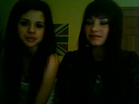 Demi Lovato and Selena Gomez vlog 2957