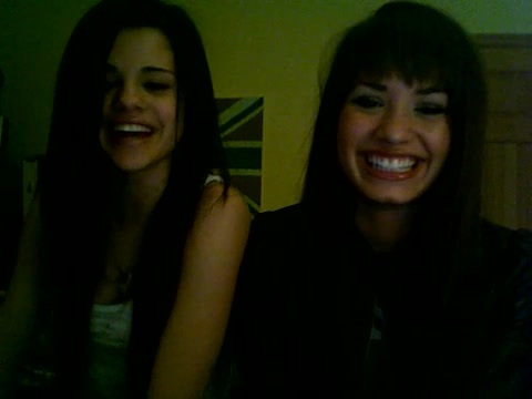Demi Lovato and Selena Gomez vlog 4506