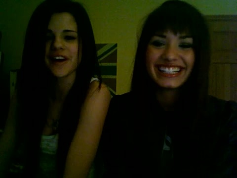 Demi Lovato and Selena Gomez vlog 4513 - Demilush and Selena Gomez Vlog Part o10