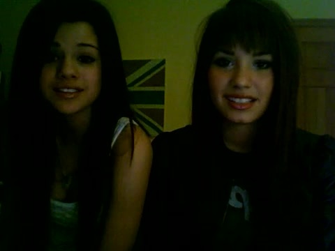 Demi Lovato and Selena Gomez vlog 4092