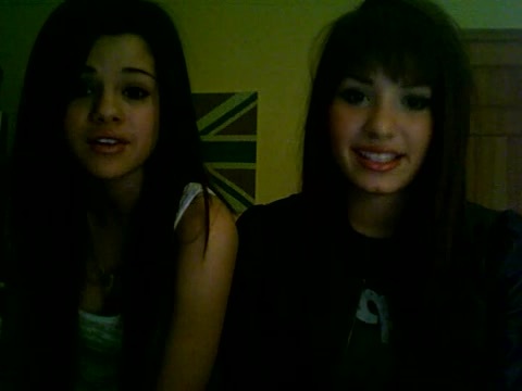 Demi Lovato and Selena Gomez vlog 4095