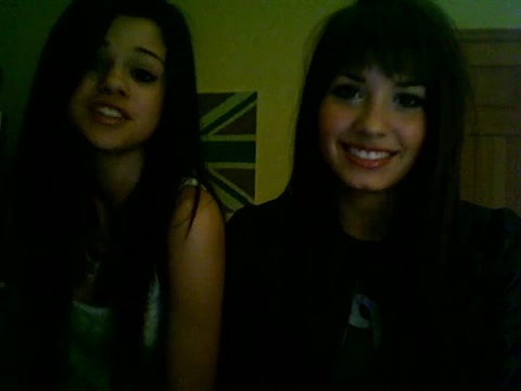 Demi Lovato and Selena Gomez vlog 4152 - Demilush and Selena Gomez Vlog Part oo9