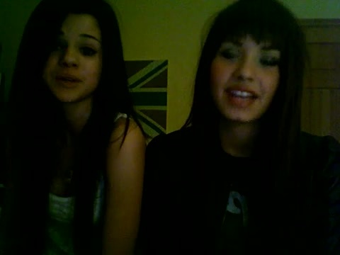 Demi Lovato and Selena Gomez vlog 4156