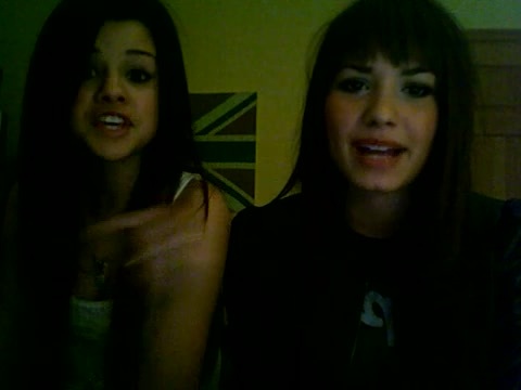 Demi Lovato and Selena Gomez vlog 4220