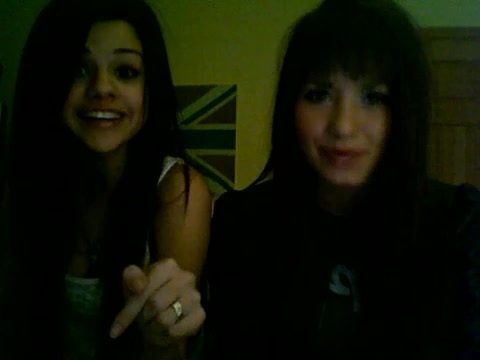 Demi Lovato and Selena Gomez vlog 4227
