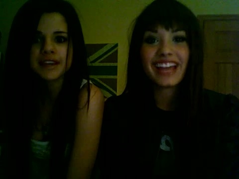 Demi Lovato and Selena Gomez vlog 4309
