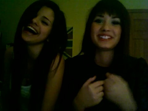 Demi Lovato and Selena Gomez vlog 4346
