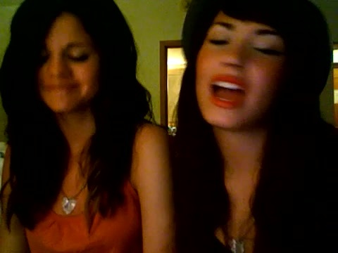 demi lovato and selena gomez with SPECIAL GUEST!!! 613 - Demilush and selena gomez with Special Guest Part oo2