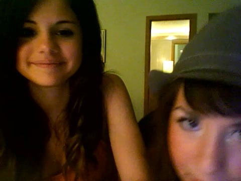 demi lovato and selena gomez with SPECIAL GUEST!!! 1138