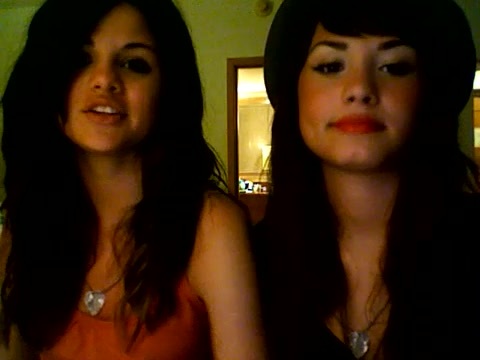 demi lovato and selena gomez with SPECIAL GUEST!!! 680