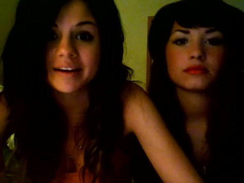 demi lovato and selena gomez with SPECIAL GUEST!!! 1231 - Demilush and selena gomez with Special Guest Part oo3