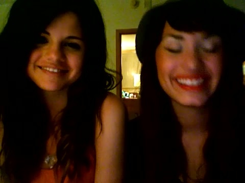 demi lovato and selena gomez with SPECIAL GUEST!!! 311