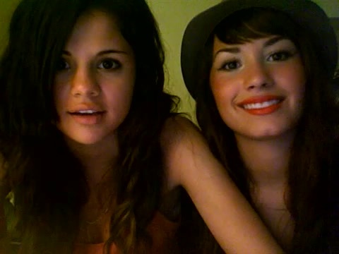 demi lovato and selena gomez with SPECIAL GUEST!!! 1273 - Demilush and selena gomez with Special Guest Part oo3