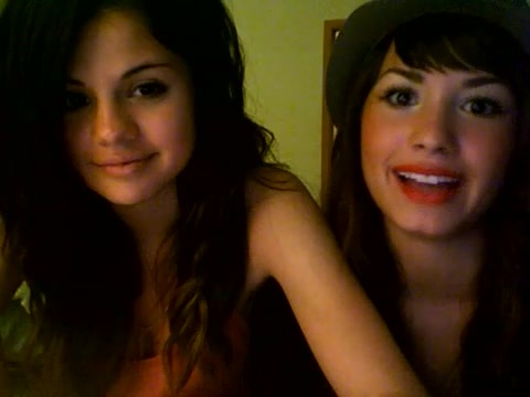demi lovato and selena gomez with SPECIAL GUEST!!! 1996 - Demilush and selena gomez with Special Guest Part oo4