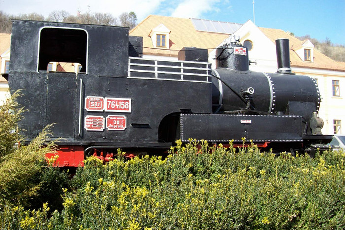 Locomotiva trenului de linie ingusta care a circulat pana in anii ''60pe dist.SIGHS-AGNITA-SIBIU.