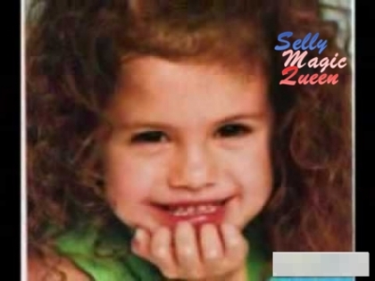 normal_selena-when-she-was-a-little-girl-sooo-cute-selena-gomez-19629878-480-360