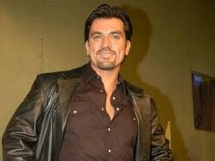 images (20) - Jorge Salinas