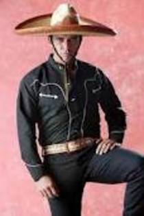 images (65) - Jorge Salinas