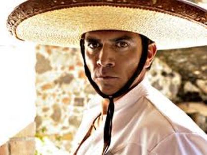 images (74) - Jorge Salinas