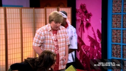 Sonny With A Chance Season 2 Episode 24 (14)