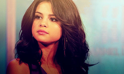 sebZR - 0     I love Selena forever