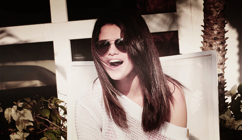 tumblr_lnpqiooB5L1qkb9v0o1_500 - 0                                  Aye - here Maffy_Unicorn