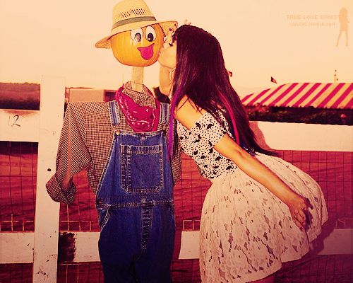 tumblr_lt7ri0nWoO1r2hrs2o1_500 - 0                                  Aye - here Maffy_Unicorn