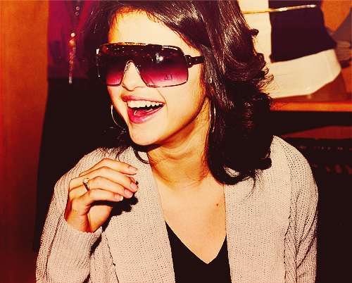 tumblr_lr2q3n0Dw61r2hrs2o1_500 - 0                                  Aye - here Maffy_Unicorn