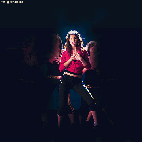 tumblr_lsuub6SFyf1r2hrs2o1_500