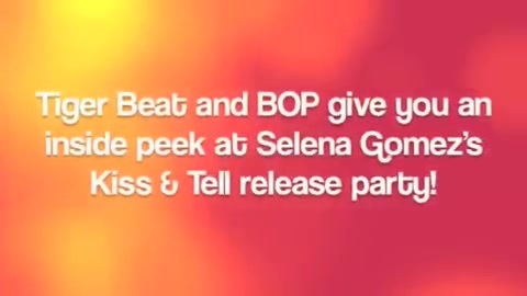 Selena Gomez Dances To Katy Perry! 025 - Selena Gomez Dances To Katy Perry