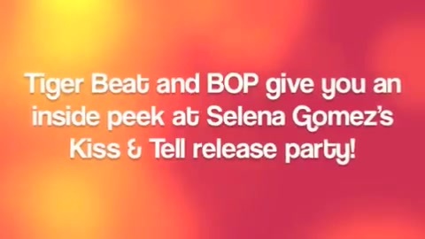Selena Gomez Dances To Katy Perry! 029 - Selena Gomez Dances To Katy Perry