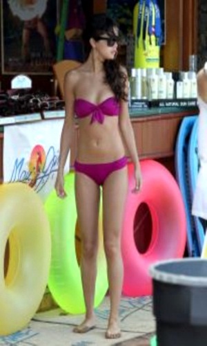 14~ - Jelena at a beach in Maui