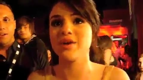 Selena Gomez Dances To Katy Perry! 205 - Selena Gomez Dances To Katy Perry