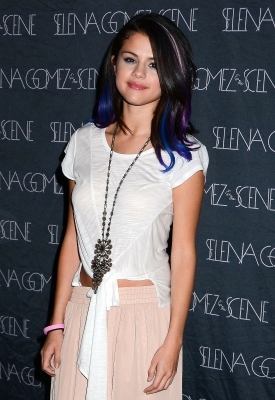 normal_045 - 2012 20 January - 2nd Annual Charity Concert to Benefit UNICEF - Arrivals