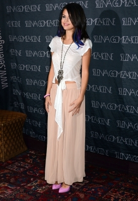 normal_047 - 2012 20 January - 2nd Annual Charity Concert to Benefit UNICEF - Arrivals