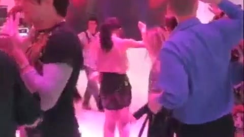 Selena Gomez Dances To Katy Perry! 290 - Selena Gomez Dances To Katy Perry