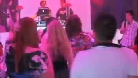 Selena Gomez Dances To Katy Perry! 339