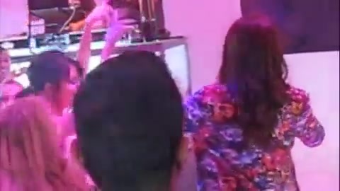 Selena Gomez Dances To Katy Perry! 401