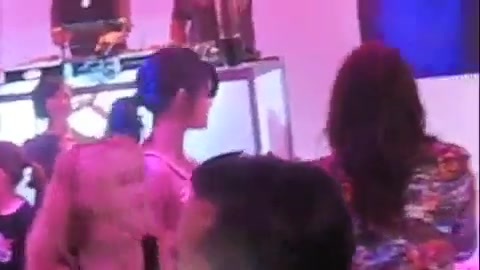 Selena Gomez Dances To Katy Perry! 419 Selena Gomez Dances To Katy Perry! 419