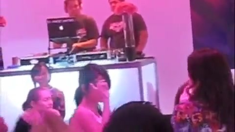 Selena Gomez Dances To Katy Perry! 433