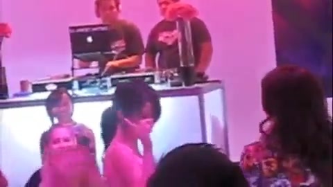 Selena Gomez Dances To Katy Perry! 434