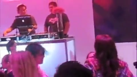 Selena Gomez Dances To Katy Perry! 451