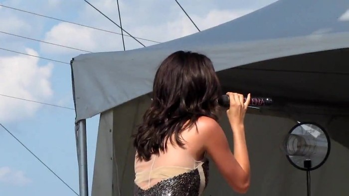 Selena Gomez _You Belong With Me_ Cover Indianapolis 8_15_10 034