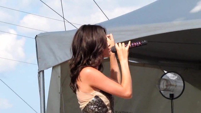Selena Gomez _You Belong With Me_ Cover Indianapolis 8_15_10 042