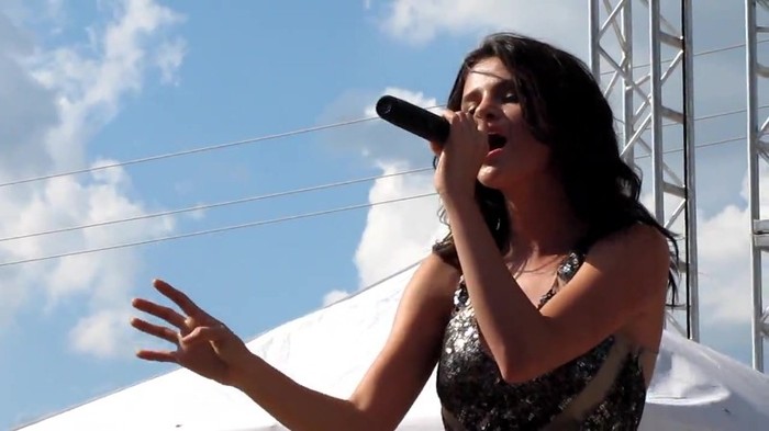 Selena Gomez _You Belong With Me_ Cover Indianapolis 8_15_10 074 - Selena Gomez _You Belong With Me_ Cover Indianapolis