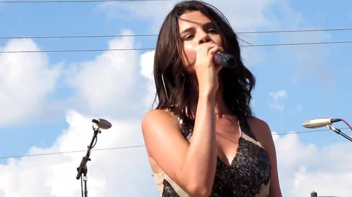 Selena Gomez _You Belong With Me_ Cover Indianapolis 8_15_10 147 - Selena Gomez _You Belong With Me_ Cover Indianapolis