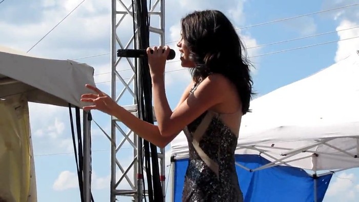 Selena Gomez _You Belong With Me_ Cover Indianapolis 8_15_10 183 - Selena Gomez _You Belong With Me_ Cover Indianapolis