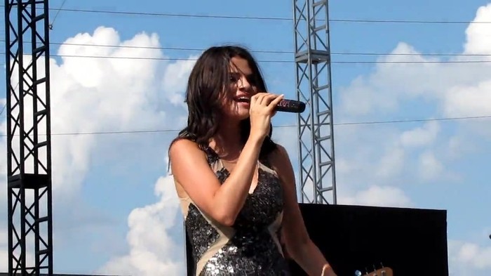 Selena Gomez _You Belong With Me_ Cover Indianapolis 8_15_10 206 - Selena Gomez _You Belong With Me_ Cover Indianapolis